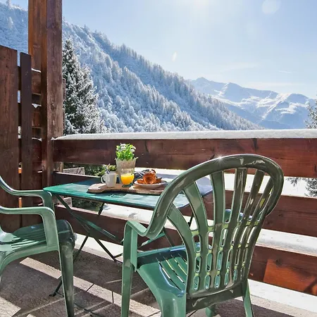 Chalet Dava La Via In - Out - Happy